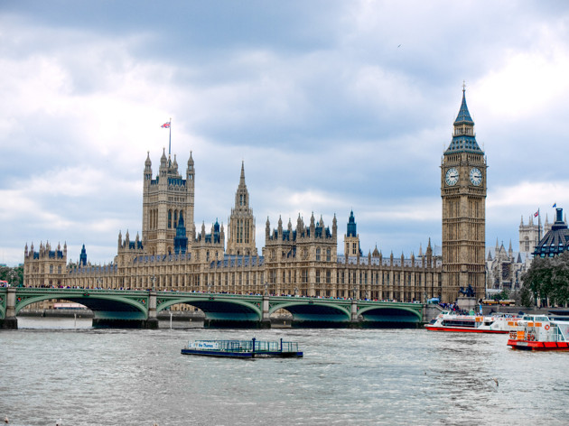 英国最新留学咨询揭秘前沿科技神器，引领留学生活新潮流