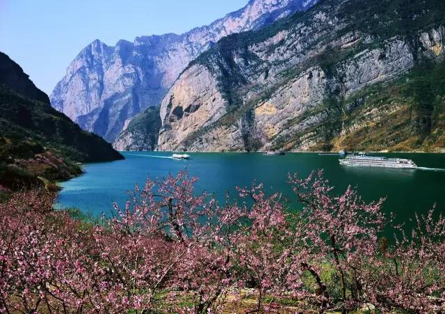 探索自然美景之旅，与未知台风奇妙逅遇，探寻内心宁静之旅启动